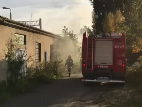 Letnica: strażacy gaszą niewielki pożar