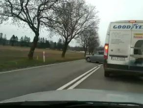 Kierowcy zawracają w korku od Leźna do Gdańska