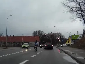 Zajechał drogę rowerzyście 