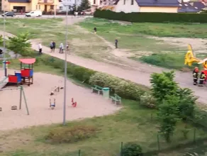 Śmigłowiec LPR lądował przy ulicy Radosnej w Gdyni