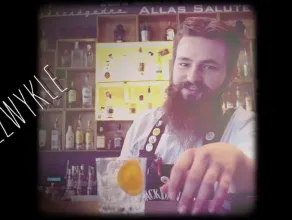 Cocktail & Whisky Bar TAM Gdzie Zawsze
