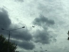 Antonow podchodzi do lądowania w Gdańsku