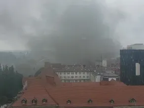 Czarny dym nad Gdańskiem w okolicy stoczni