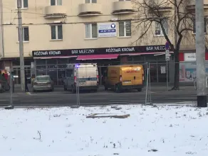 Policja spisuje parkujących na miejscach dla dostawców w centrum Gdyni