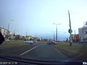 Niebezpieczne zachowanie na skrzyżowaniu w Gdyni