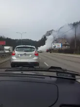Płonie auto na Słowackiego