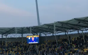 Radość kibiców Arki Gdynia po golu na 1:0