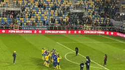Arka Gdynia - Stomil Olsztyn 6:0. Radość po meczu