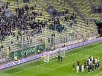 Lechia Gdańsk - Stal Rzeszów 2:1. Kibice i piłkarze po meczu