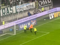 Lechia Gdańsk - Lech Poznań 3:4. "Ostatnie pokolenie". Interwencja ochrony