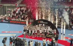 Wybrzeże z brązowym medalem