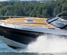 Luksusowe łodzie w zasięgu ręki - OpenSEA - autoryzowany dealer łodzi Parker