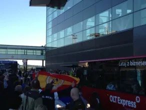Reprezentacja Hiszpanii na gdańskim lotnisku