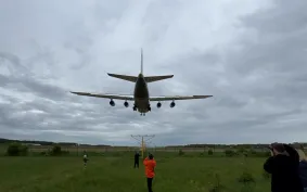                     Antonov znów wylądował w Gdyni
            