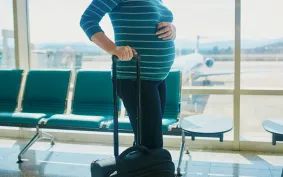                     Czy latanie w ciąży jest bezpieczne?
                                            