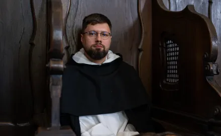 Jak spowiadają się obcokrajowcy? "Angielski w konfesjonale to już norma"