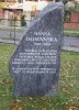 Kamień upamiętniający Hannę Domańską