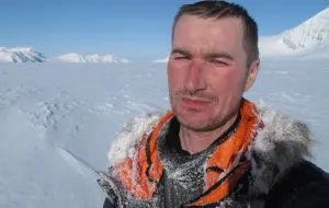 Polarnik z kabanosem chce pokonać Hardangervidde