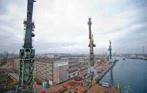Stocznia Gdańsk rezygnuje z budowy statków i sprzedaje działki