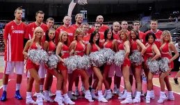 Gortat zaprosił Cheerleaders Flex