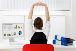 Ćwiczenia i relaks przy biurku