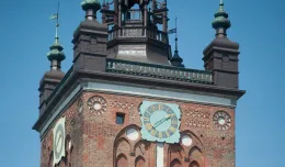 Ruszył nietypowy zegar na wieży kościoła św. Katarzyny