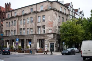Miasto straciło kamienicę. Wspiera tylko niektórych najemców
