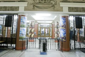 Kino Neptun zmieni się w hotel, a nie biurowiec?
