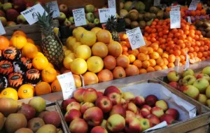 Sezonowe owoce i warzywa - jedz, ale z umiarem