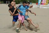 Beach soccer w Sopocie - ścisk w czołówce