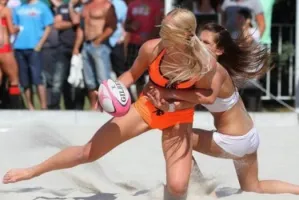 10 sierpnia rugbiści opanują sopocką plażę