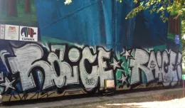 Grafficiarz zniszczył mural. Policja go zna od lat, ale do tej pory nie ukarała