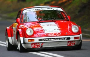 Porsche 911 S.C 3.0 w barwach Conti, czyli konstrukcja doskonała