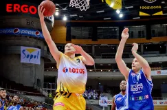 FOTO: Ligowy komplet w Ergo Arenie