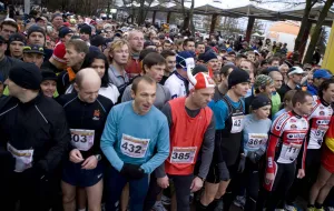 Tysiące biegaczy uczci w Gdyni niepodległość