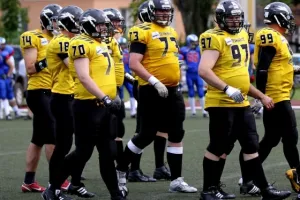 Jesteś sprawny i duży? Zostań futbolistą amerykańskim
