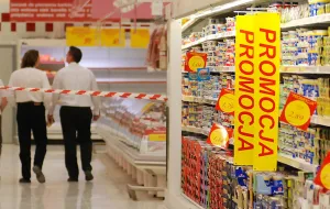 Auchan kupi Real, kiedy sprzeda 8 sklepów