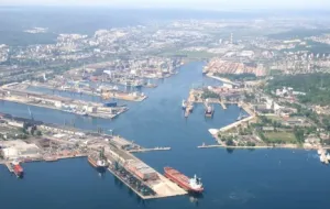 Port kupuje nabrzeże od Stoczni Marynarki Wojennej