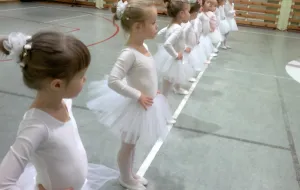 Gdzie dziecko może stawiać pierwsze taneczne kroki?