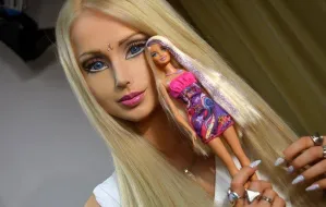 Komu zależy, żeby dziewczyny wyglądały jak Barbie?