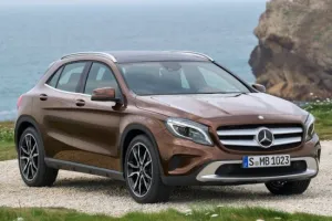 Lexus i Mercedes. Nowalijki segmentu premium
