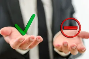 Zlecenie przy umowie o pracę w jednej firmie