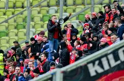 Policja użyła siły na PGE Arenie w sektorze gości