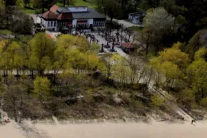 Nowy dom zdrojowy w Jelitkowie z widokiem na morze?