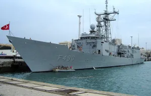 Okręt tureckiej Marynarki Wojennej przypłynie do Gdyni