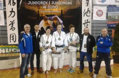 Judoczki KS AZS AWFiS z medalami MP