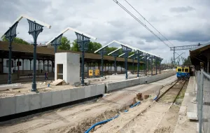 Budowa przystanku SKM Śródmieście na 7 miesięcy przed końcem