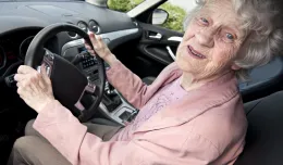 Czy senior za kierownicą stanowi zagrożenie?