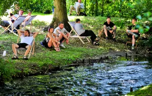 Bierz koc i idź posiedzieć w Parku Oliwskim