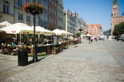 Restaurator uległ: obiecał spłacić dług, dostał zgodę na ogródek